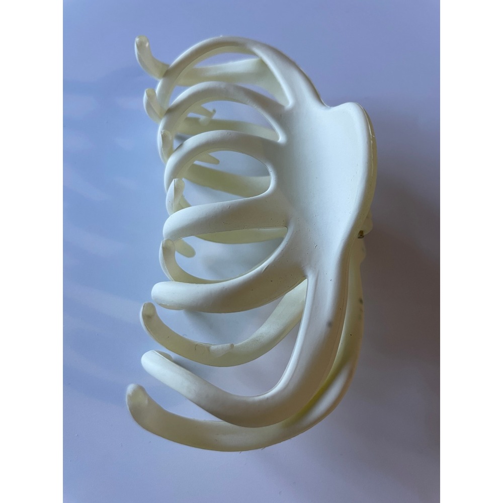 Large Matte Cream Octopus Hair Claw Clip Neutral Thick Hair Accessory 4 Inch